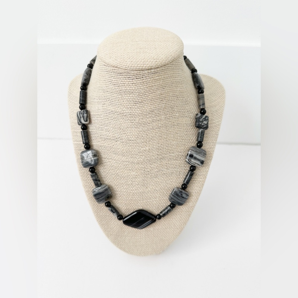 NWT Genuine Jasper & Black Onyx Beaded Necklace Black Gray